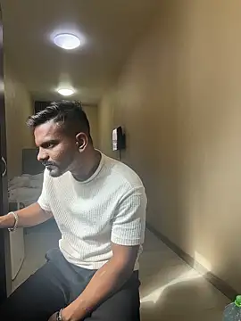 bhagihero 在線直播表演