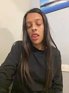 OrianaXclusive Chat XXX live