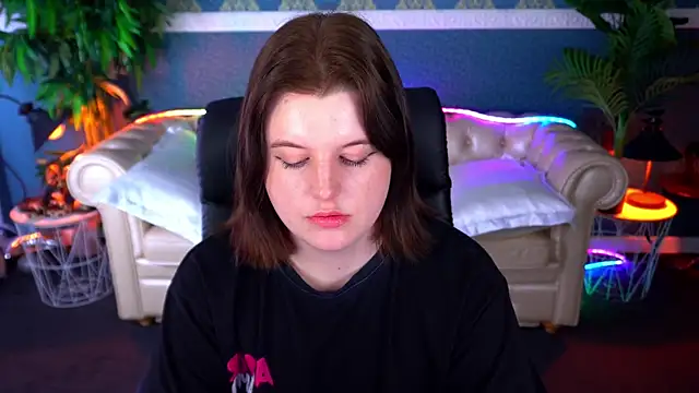 KristiFoxy's Live XXX Chat