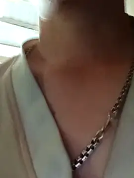 Lindxx-hot Adlı Modelin Canlı XXX Sohbeti