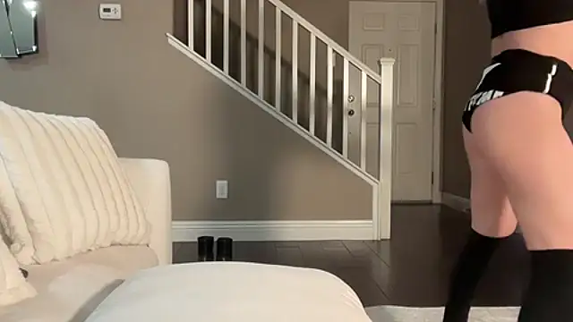 Czat XXX na żywo – Naughty_Ken_Barbie-69