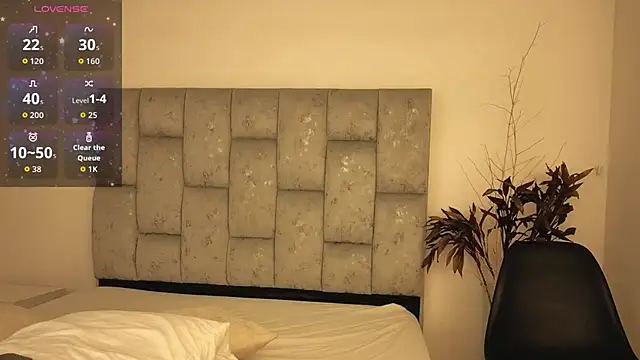 Izumi__'s Live XXX Chat