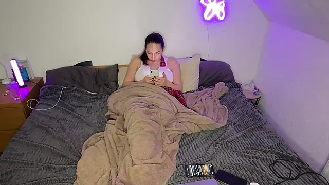 RoxySweetheart's Live XXX Chat