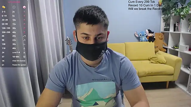 XXX chat uživo modela Tomguys