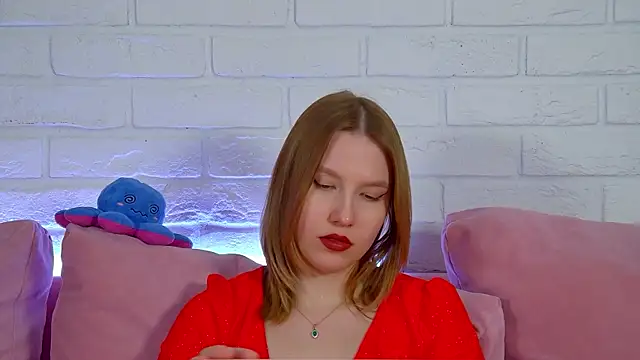 LiliLinn Chat XXX live