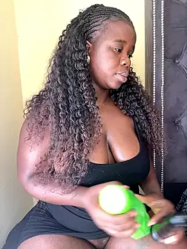 DarkBerry87: онлайн-секс-чат