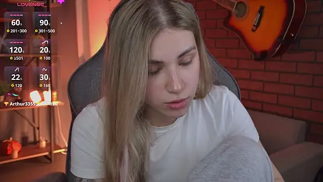 EllieCutes' Live XXX Chat