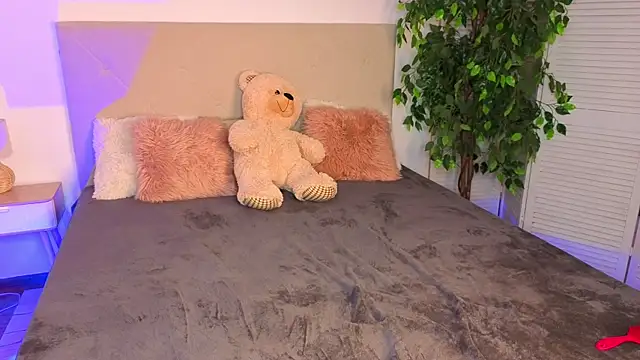 Онлайн чат XXX Silena_sky