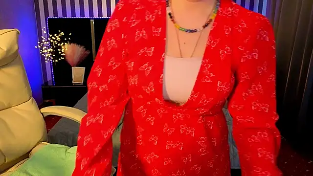 Онлайн чат XXX Alaska_Si