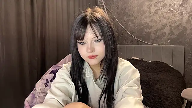 EmilyEmbears 라이브 XXX 채팅