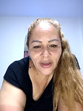 SluttyMilf79: απευθείας συνομιλία ΧΧΧ