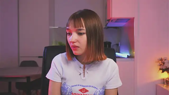 Leyla_crsh 即時 XXX 聊天