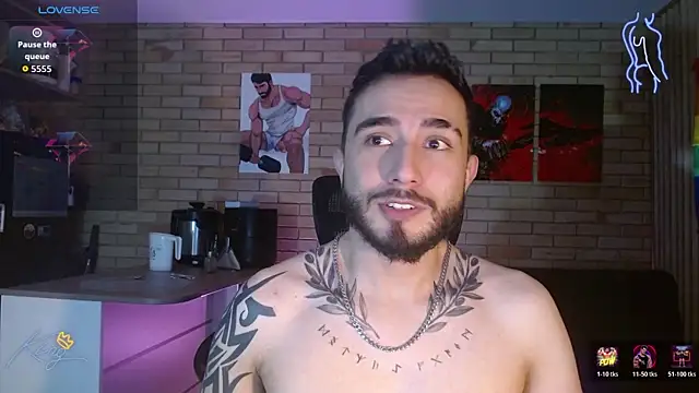 dave_wolf7 – webcam-show