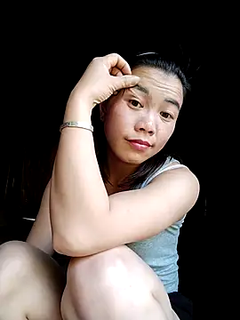 lovely-742 Adlı Modelin Canlı XXX Sohbeti