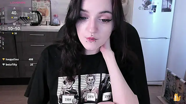 Chat XXX en directo de linaa__tyaan