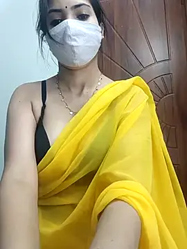 PUNAM456 Adlı Modelin Canlı XXX Sohbeti