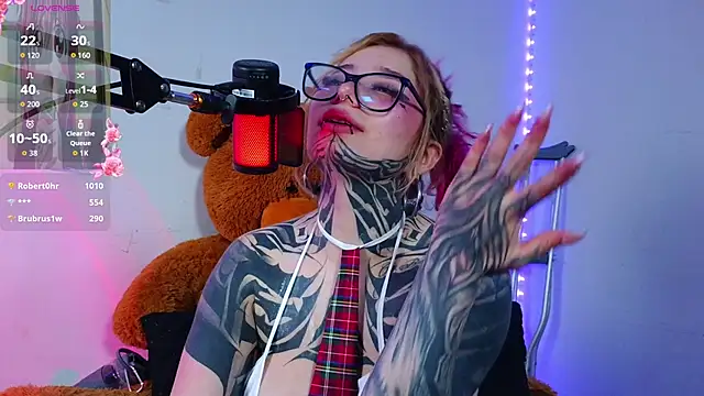 LucyChabs_'s Live XXX Chat