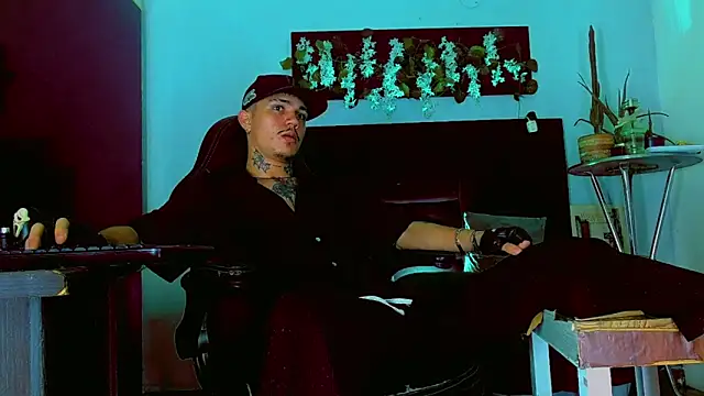 Chatroom XXX en direct de HannibalLester