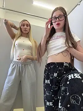 mmelicious' Live XXX Chat