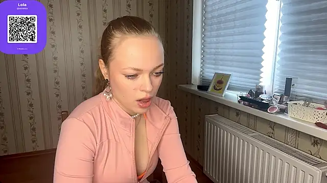 LolaZola's Live XXX Chat