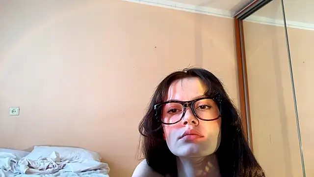 LaurenBlade Adlı Modelin Canlı XXX Sohbeti