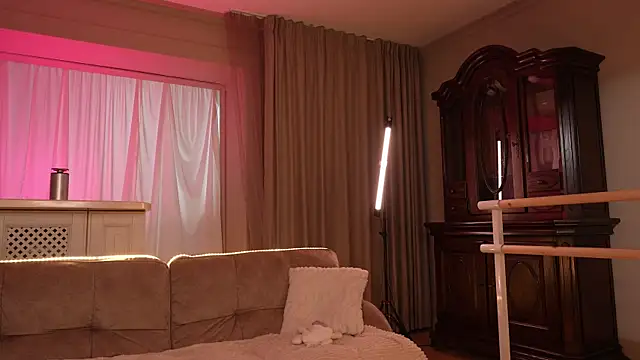 aurora_nude 现场XXX聊天