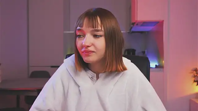 XXX chat uživo modela Leyla_crsh