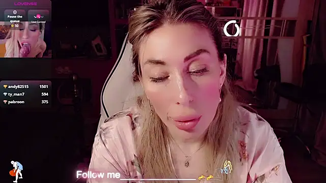 AnnieGOld_: απευθείας συνομιλία ΧΧΧ