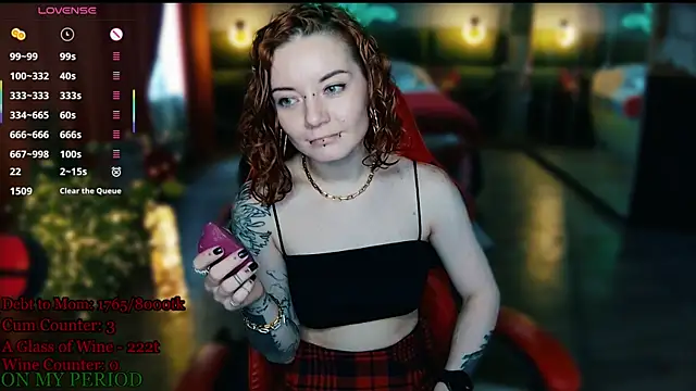 MaxPhoenixxのライブXXXチャット