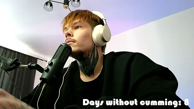 دردشة DENIS_HERE الجنسية المباشرة