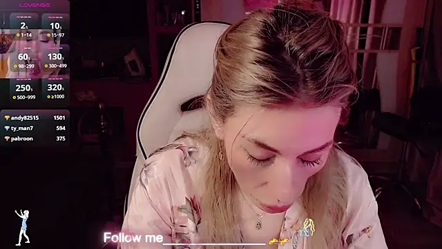 Živý XXX chat AnnieGOld_