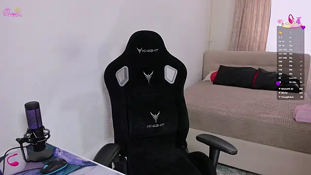 SkyqueenI: онлайн-секс-чат