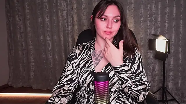 Živý XXX chat Hoot_owl_cb