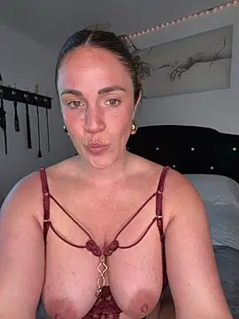 Clarasense__'s Webcam Show