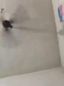 Pertunjukan Kamera Web Kobe_superman