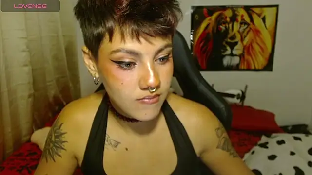 Sembang XXX Secara Langsung Divinejewel69