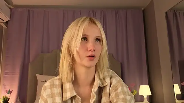 CrystalLili: απευθείας συνομιλία ΧΧΧ