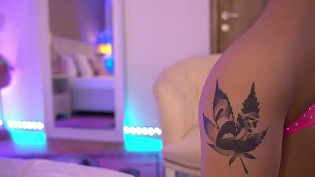 OhhAisha live XXX chat