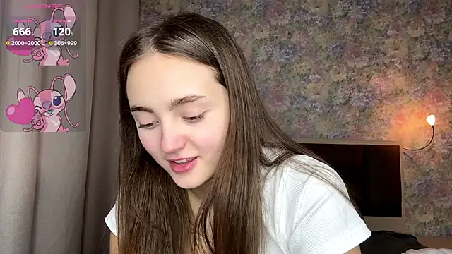 LoraDavi's Live XXX Chat