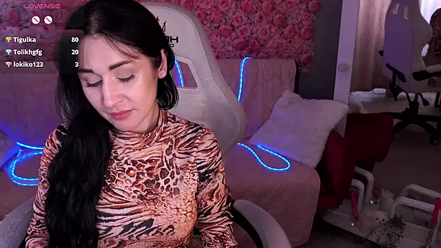 CarolinaaFoxyyy live XXX chat