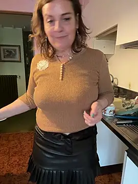 Sunbelxx's Live XXX Chat