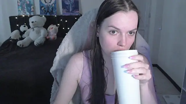 Little_flowers' Live XXX Chat