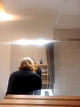 Nlixxx Adlı Modelin Canlı XXX Sohbeti