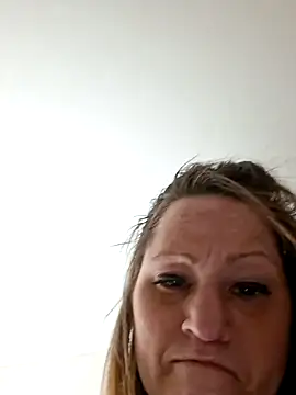 beeeuhh – Live XXX-chat