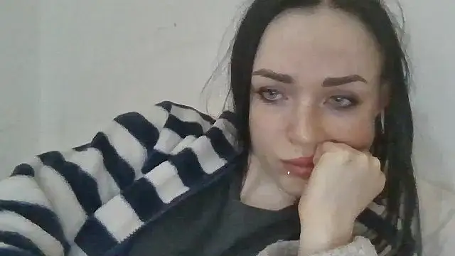 Chatroom XXX en direct de Trinsy_Love