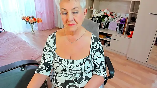 Sembang XXX Secara Langsung HotandMature