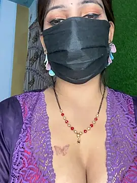 CUTI-NAINA 现场XXX聊天