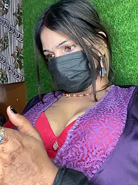 Онлайн чат XXX CUTI-NAINA