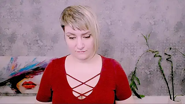 Djullia Live XXX Chat