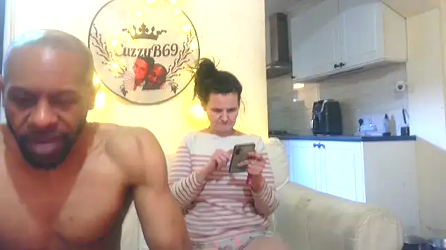 Chat XXX Live CuzzyB69